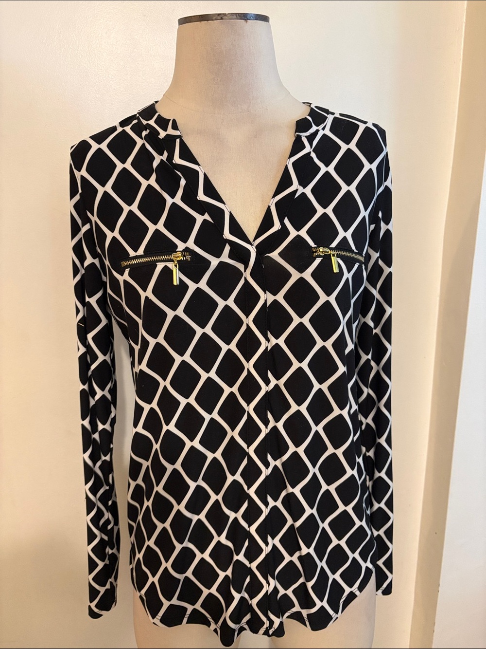 INC International Concepts Black and White Geometric Zip-Pocket Blouse S